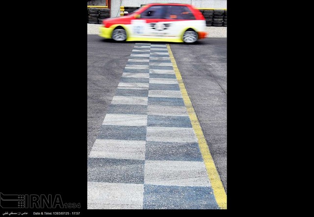 مسابقات اتومبیلرانی سرعت - تهران (عکس)