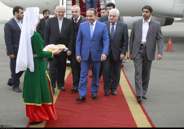 ورود نخست وزیر ارمنستان به ایران (عکس)
