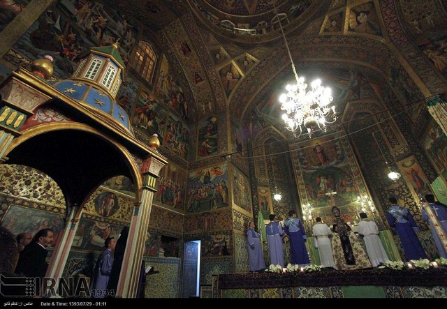 مراسم سالروز تاسیس کلیسای وانک - اصفهان (عکس)