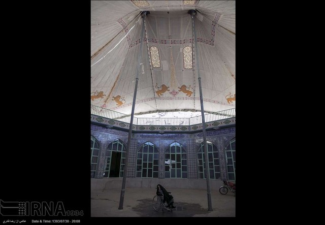 برپایی خیمه های محرم در فارس (عکس)