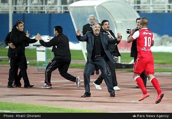 شادی گل کشنده تراکتوری ها(+گزارش تصویری)