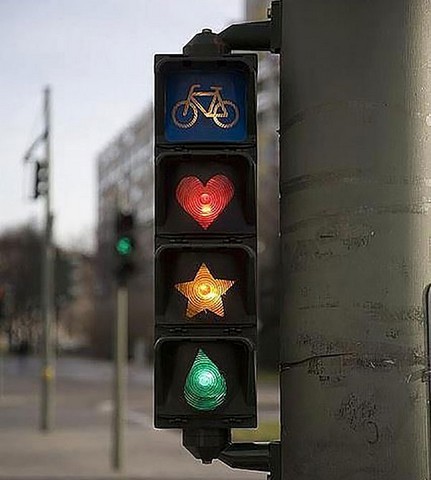 نوآوری در چراغ های ترافیک (عکس)
