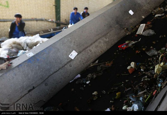 مرکز دفع و بازیافت پسماندهای تهران (عکس)