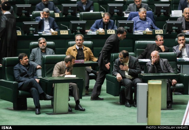 جلسه رای اعتماد به وزیر پیشنهادی علوم (عکس)