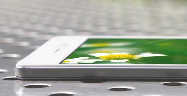 Oppo R5؛ نازک‌ترین گوشی دنیا با ضخامت 4.8 میلی‌متر