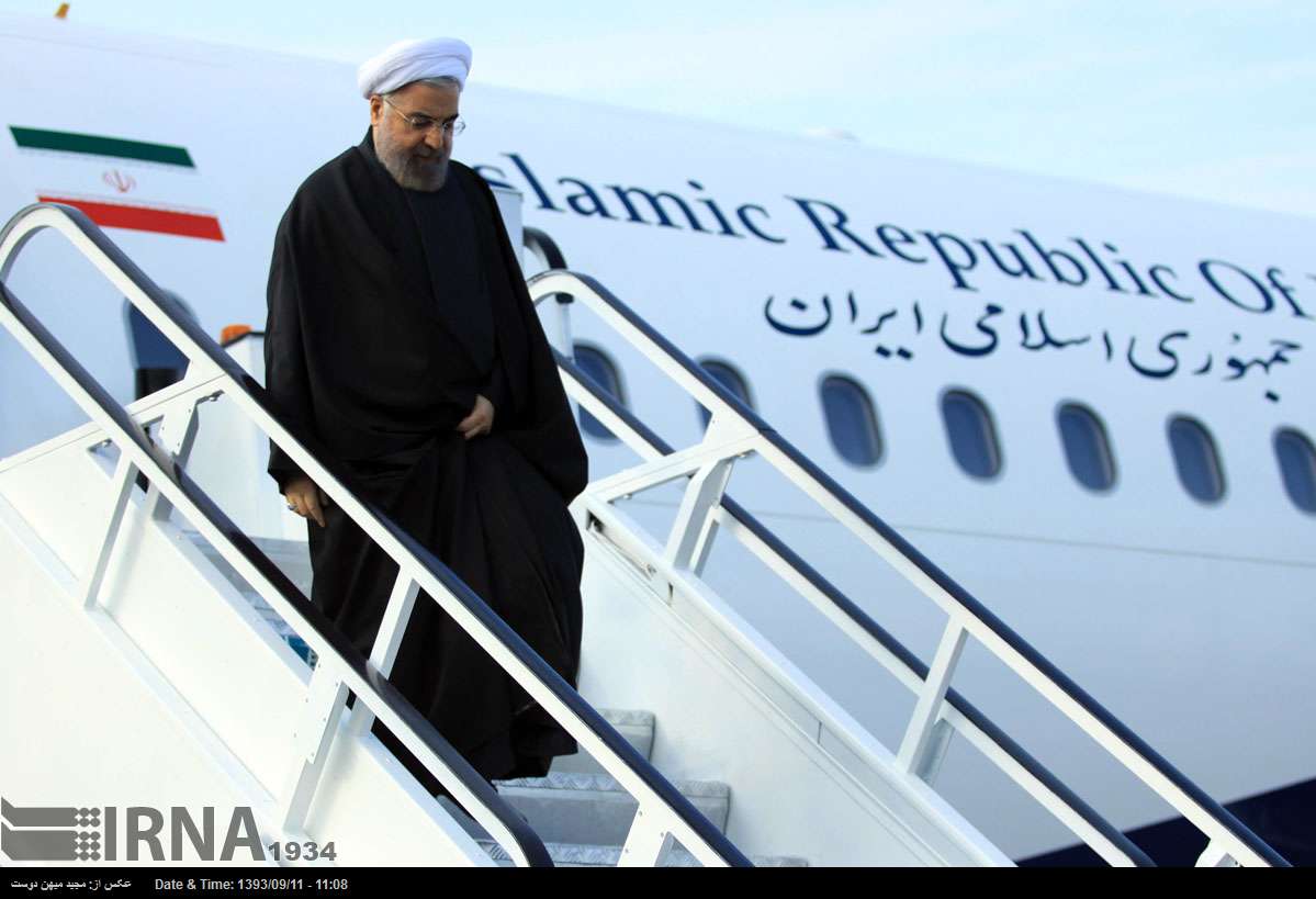 روحانی  وارد استان گلستان شد (+عکس)