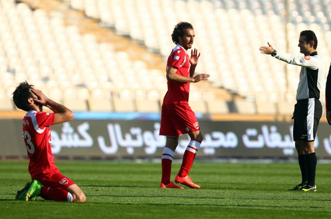 سومین شکست متوالی درخشان