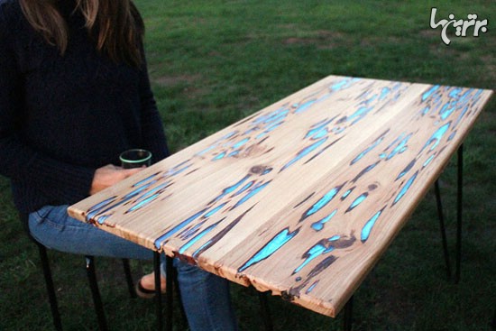 میزی که شب ها می‌درخشد (+عکس)