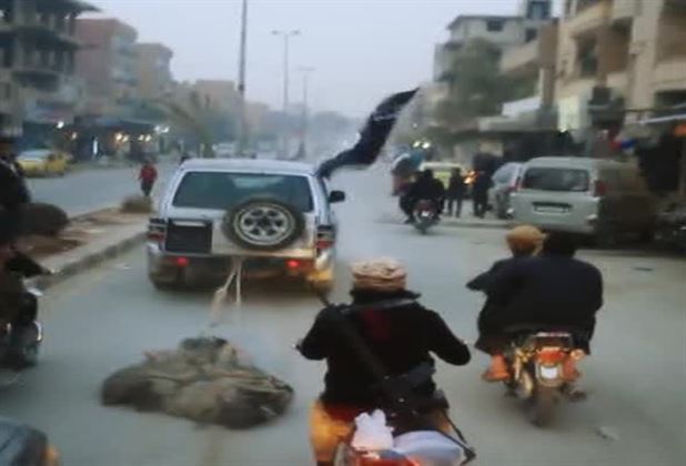 جنایت جدید داعش در شهر رقه (+عکس)
