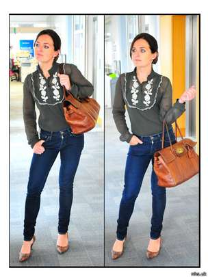 'گردن پیامکی'، محصول آسیب موبایل به ستون فقرات