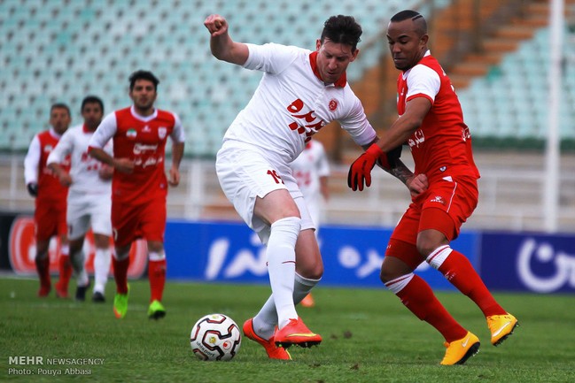 پدیده، تراکتورسازی را حذف کرد