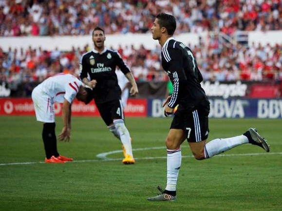 سویا 2 - رئال مادرید 3 / ادامه تعقیب و گریرز در صدر لالیگا(عکس)