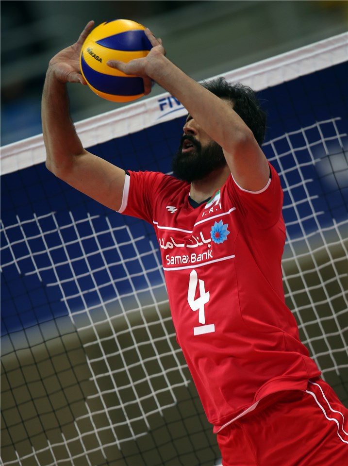 تیم ملی ایران چطور روسیه را شکست داد؟(گزارش تصویری)