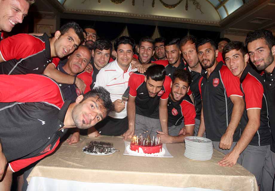 پرسپولیس ناشناخته!(+گزارش تصویری تولد طارمی)