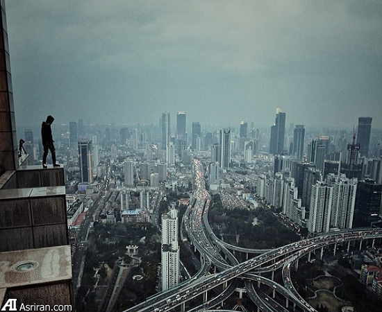 دو ستاره اینستاگرام بر فراز سازه‌های مرتفع جهان