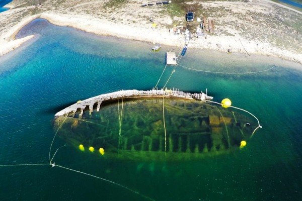 کشتی غرق شده زنده می شود