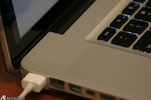 آیا لپ تاپ باید همواره به برق متصل باشد؟