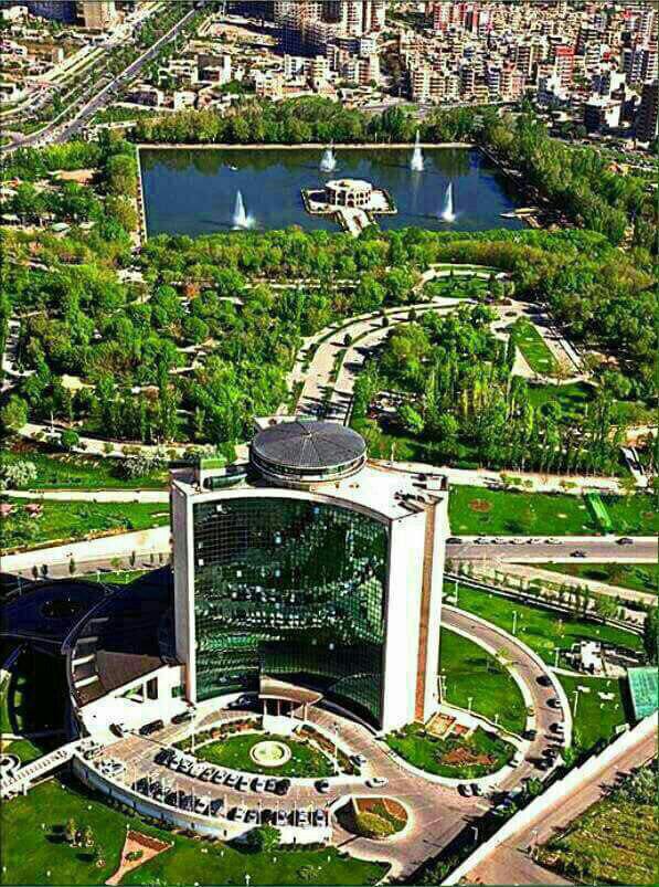 عکس هوایی میدان ساعت تبریز