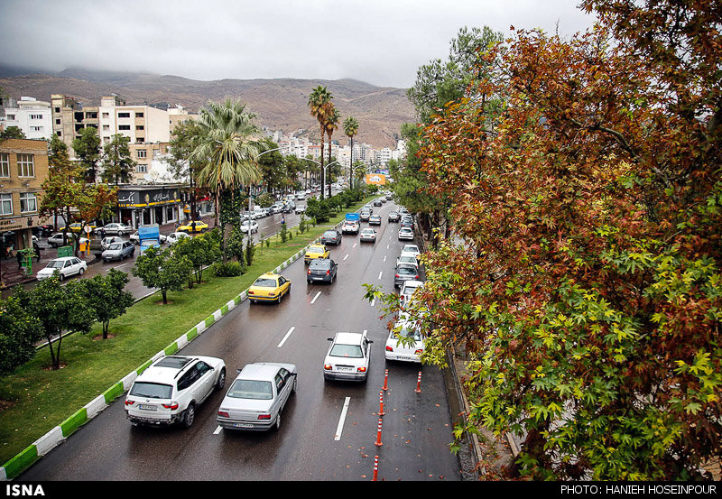 عکس باران پاییزی شیراز