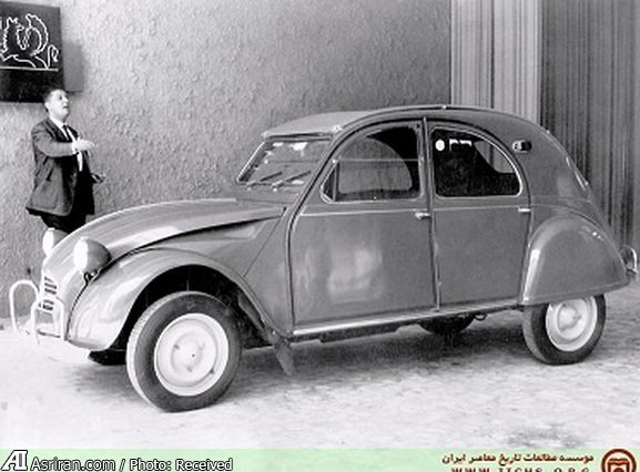 چند خودروی کلکسیونی خاص در یزد / اولین ژیان وارداتی ایران (+عکس)