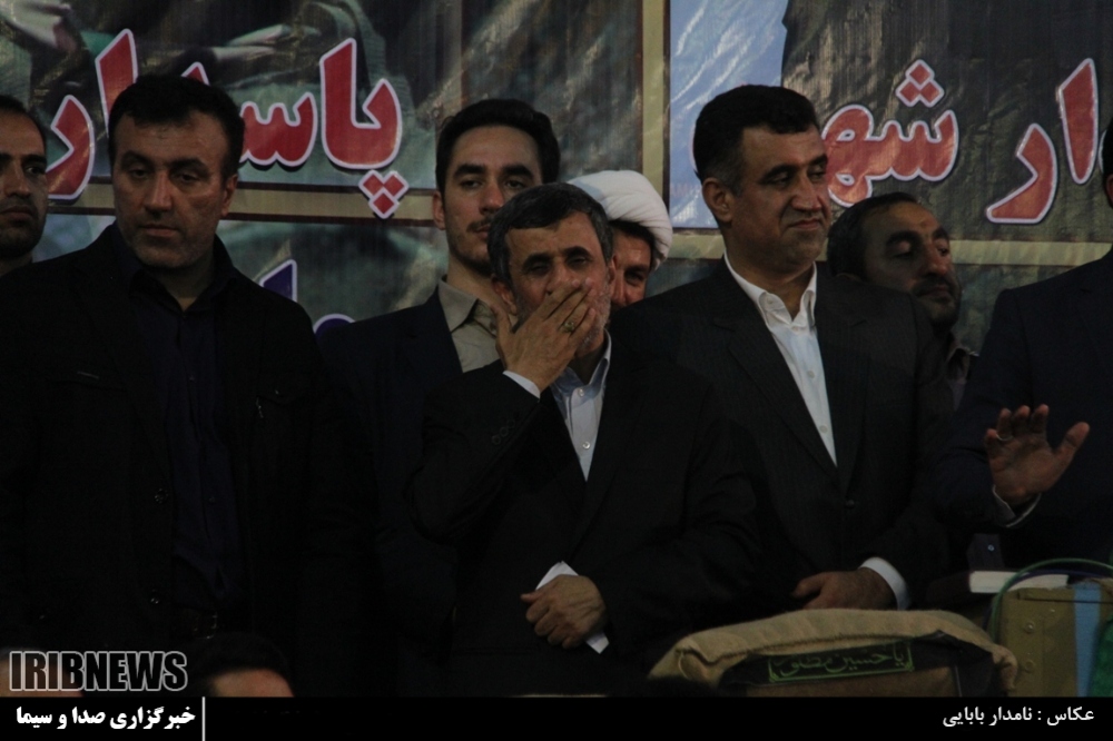 واکنش احمدی نژاد به سئوالی درباره حضور در انتخابات 96