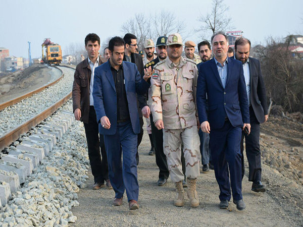 قطار حوزه مرزی آستارای ایران به طور آزمایشی راه اندازی شد