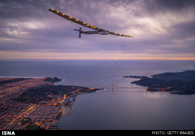 دور دنیا با هواپیمای خورشیدی