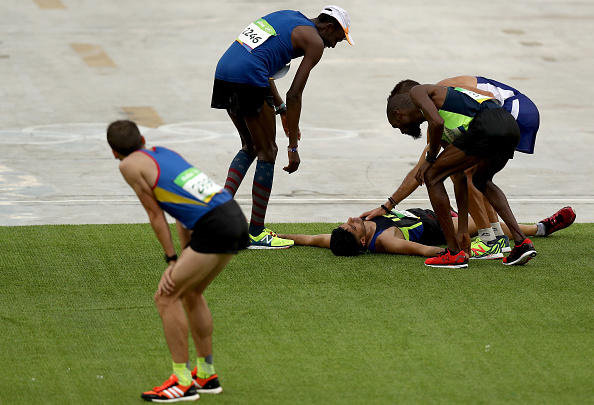مرادی روی زانو ماراتن المپیک را به پایان رساند(گزارش تصویری)