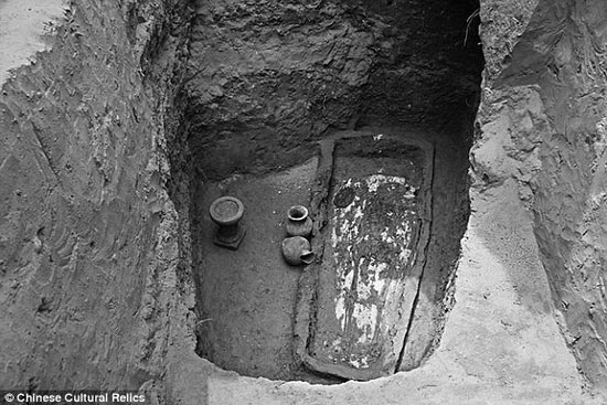 کشف یک مقبره 1500 ساله با جواهرات خارق‌العاده در چین (+عکس)