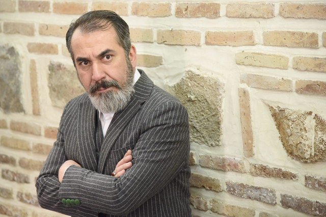 سیامک انصاری در نقش سرپرست تیم فوتبال پایتخت (+عکس)