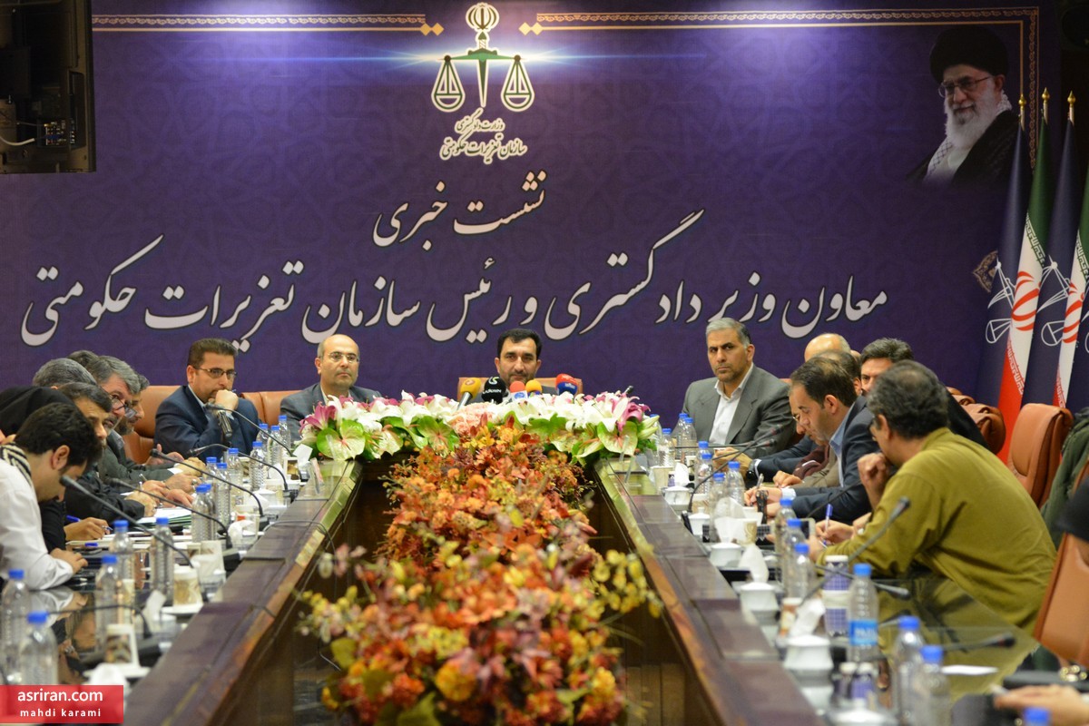 سازمان تعزیرات: اگر تخفیفات فروشگاه&zwnj;های زنجیره&zwnj;ای مشکلاتی به وجود آورد، برخورد می&zwnj;کنیم