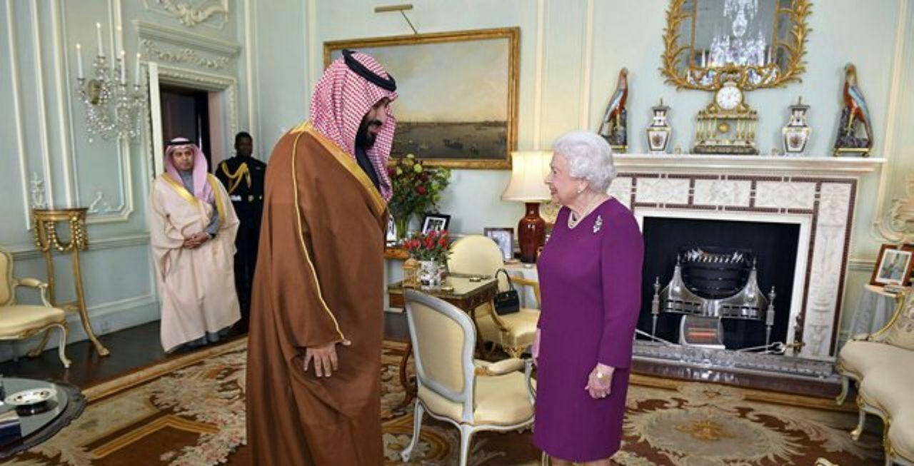 دیدار ولیعهد عربستان با ملکه بریتانیا (+عکس)