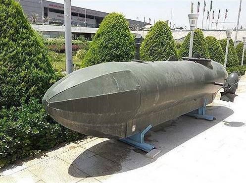 زیردریایی 6 متری ساخت شهید چمران (عکس)