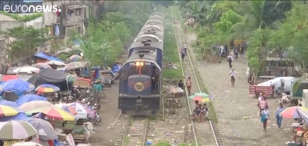 فرار از ترافیک شهری با تاکسی&zwnj;های ریلی در فیلیپین