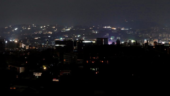 ونزوئلا در تاریکی/ 