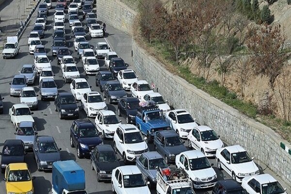 ترافیک سنگین در آزادراه تهران-قم