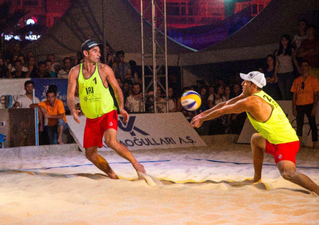 صعود تیم والیبال ساحلی به فینال تور جهانی ترکیه
