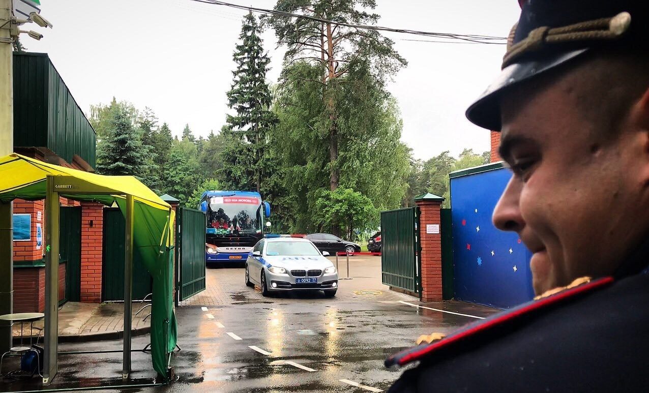 خیابان&zwnj;های مسکو در تصرف اتوبوس تیم ملی ایران (+عکس)