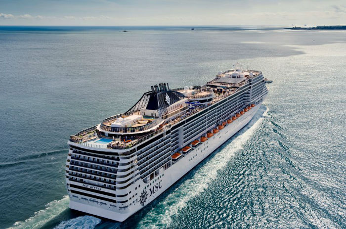 10 کشتی تفریحی غول پیکر مناسب برای مسافرت (+عکس)