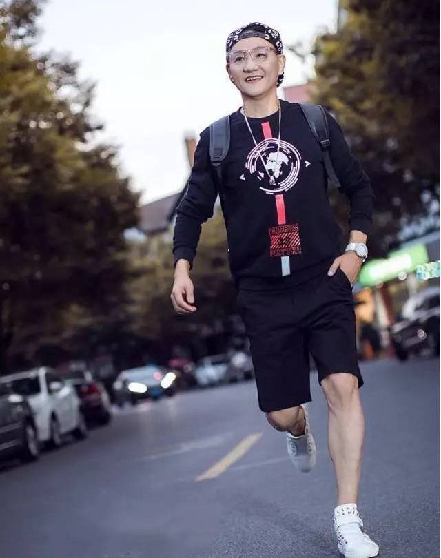 جوان ترین پدربزرگ دنیا (+عکس)