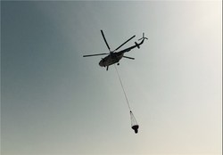 اعزام یک فروند بالگرد آب‌پاش با هدف اطفا حریق تالاب هورالعظیم به عراق
