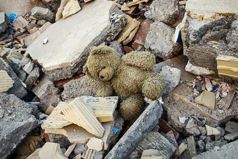 جنابان سلبریتی؛ کمک&zwnj;ها و پول&zwnj;های مردم چه شد؟