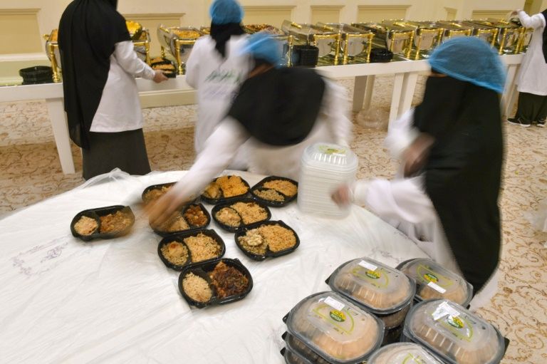 فرهنگ مقابله با اسراف غذا در عربستان