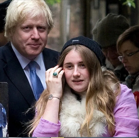 نخست وزیر انگلیس منتظر ششمین فرزند (+عکس)