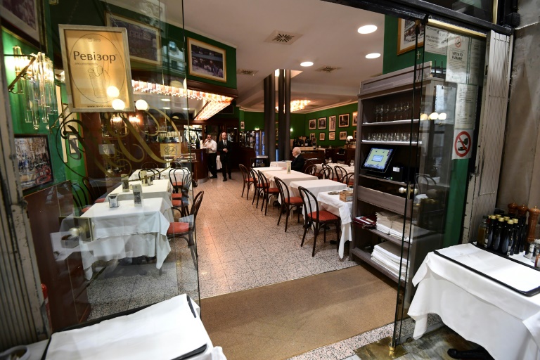 رستوران ویروس زده میلان ایتالیا