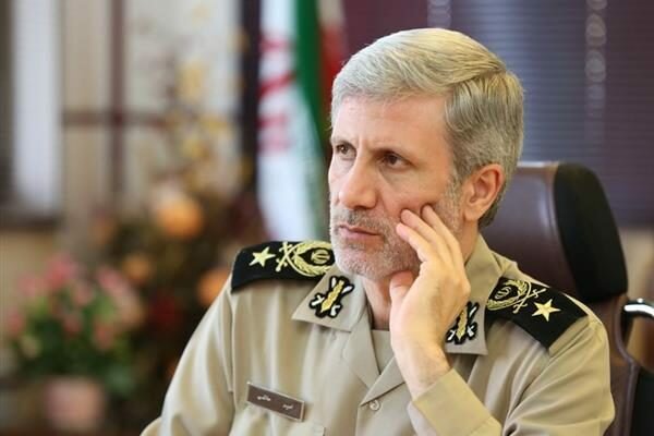 دستور وزیر دفاع برای تامین مایع ضدعفونی&zwnj; کننده