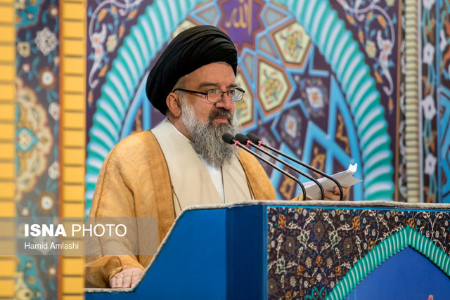 احمدخاتمی:در این شرایط مذاکره کردن تسلیم است/ ترامپ مثل دزد سر گردنه که باج&zwnj;گیری می&zwnj;کند