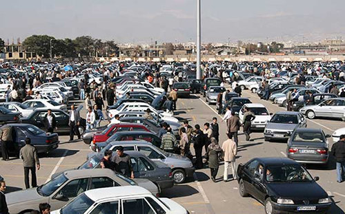 رئیس اتحادیه فروشندگان خودرو تهران خبر داد:دلالان به بازار مجازی خودرو بازگشتند/ قیمت&zwnj;های اعلامی غیرواقعی است