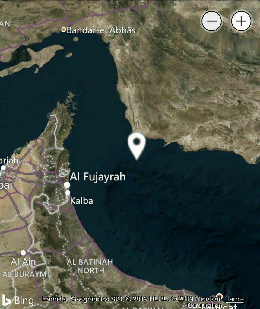 انفجار در  2 نفتکش در دریای عمان / آتش سوزی گسترده / نجات 44 ملوان توسط ایران