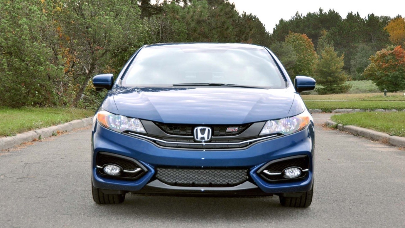 با هوندا سیویک بیشتر آشنا شویم با هوندا سیویک بیشتر آشنا شویم